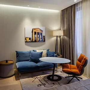 Cavour 4* Milaan